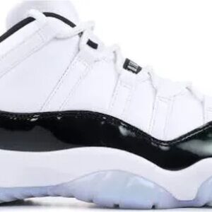 Air Jordan 11 Retro Low 'Emerald' | White | Men's Size 9.5